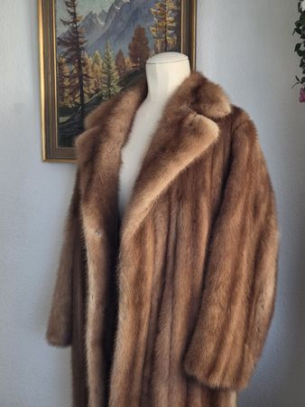 Edler Vintage Nerzmantel, Wildnerz Braun