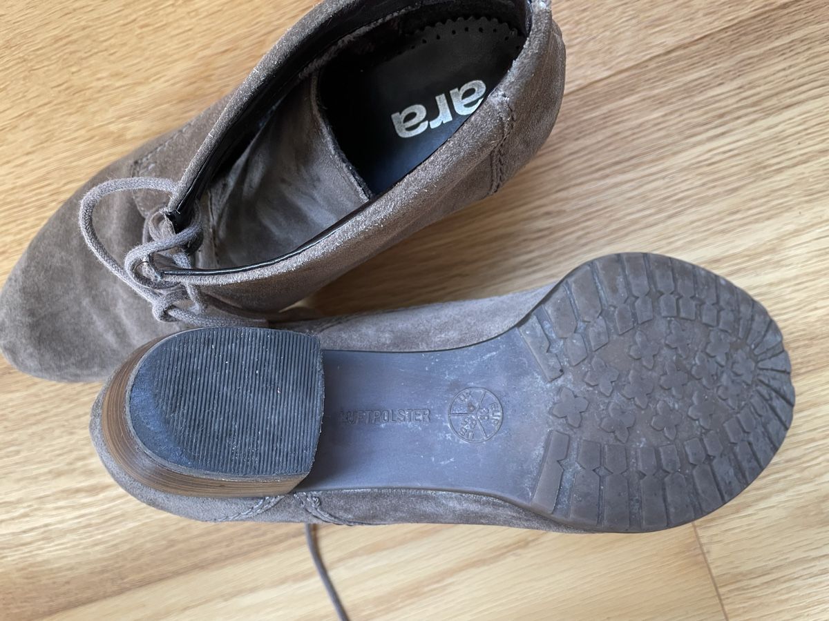 Ara Scarpe da donna: Ara Stifeletten Wildleder Gr. 39 – Nuovo (secondo la descrizione) da Winterthur venduto da piip13 6