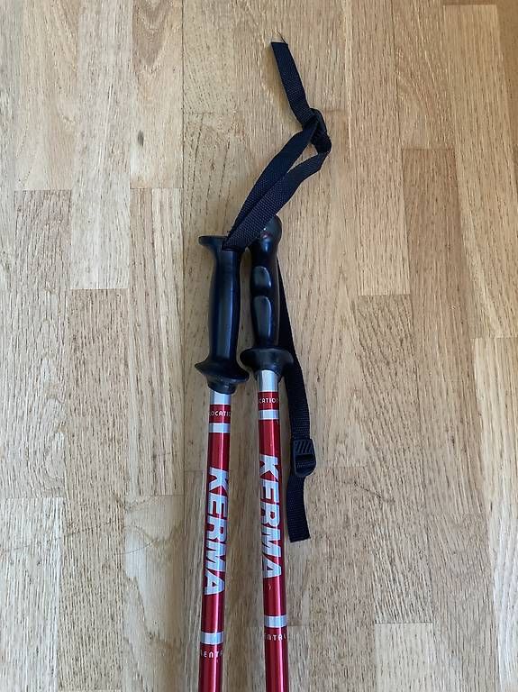 Bâtons de ski: Bâtons de ski 85cm – D'occasion à Tavannes par mic_567j 2