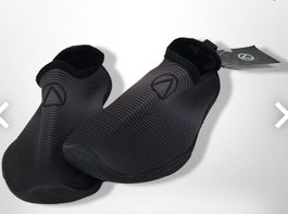 Neue ACTOS ASTRO Kinder- Badeschuhe EU 32-33.
