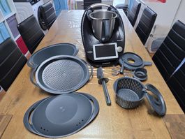 Vorwerk Thermomix TM6 schwarz mit Zubehoer guter Zustand