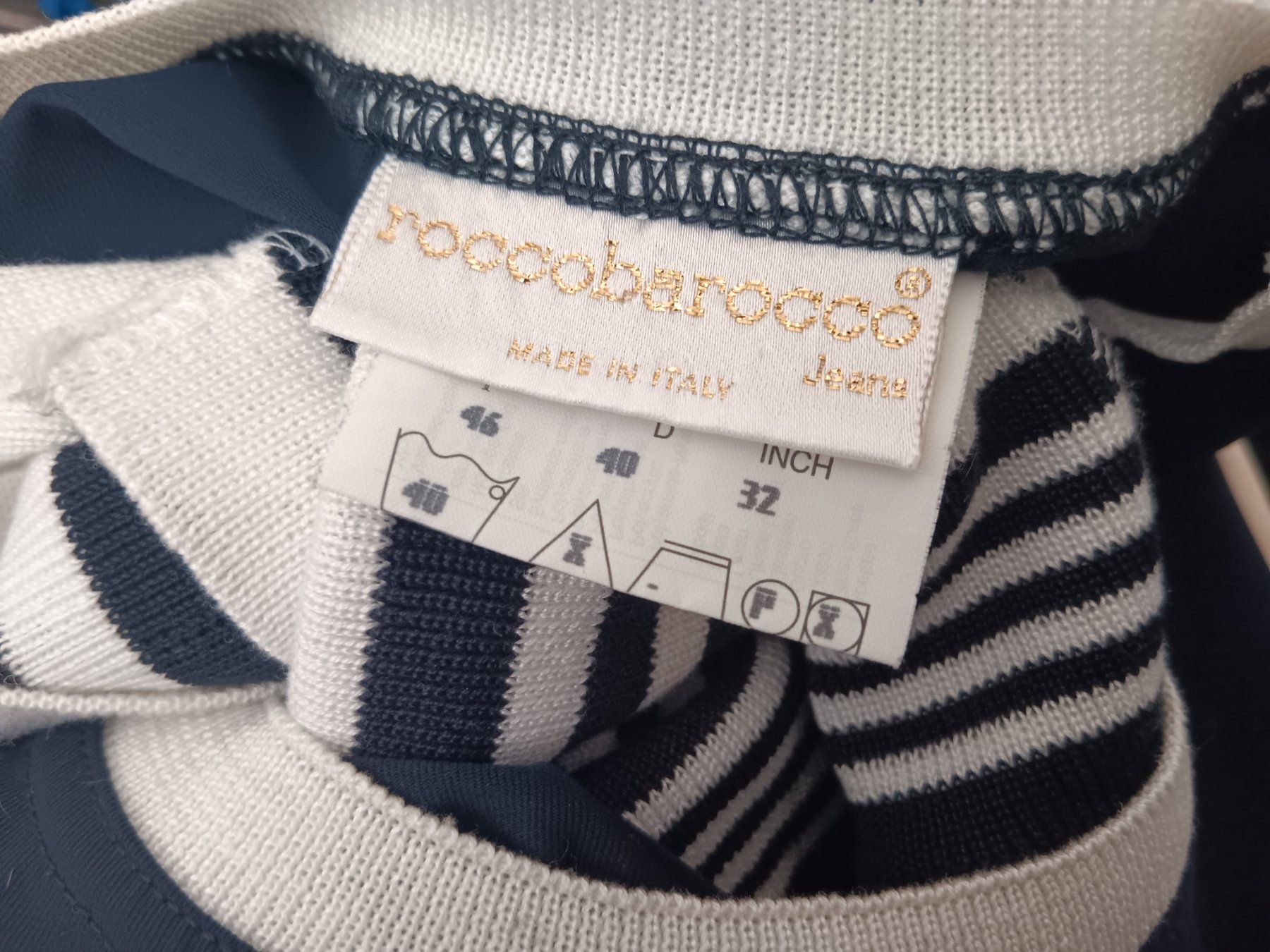 Tops: ROCCOBAROCCO Top taille / Grosse 40 CH (46 IT) – D'occasion à Cossonay-ville par Super-Price-Quality 5