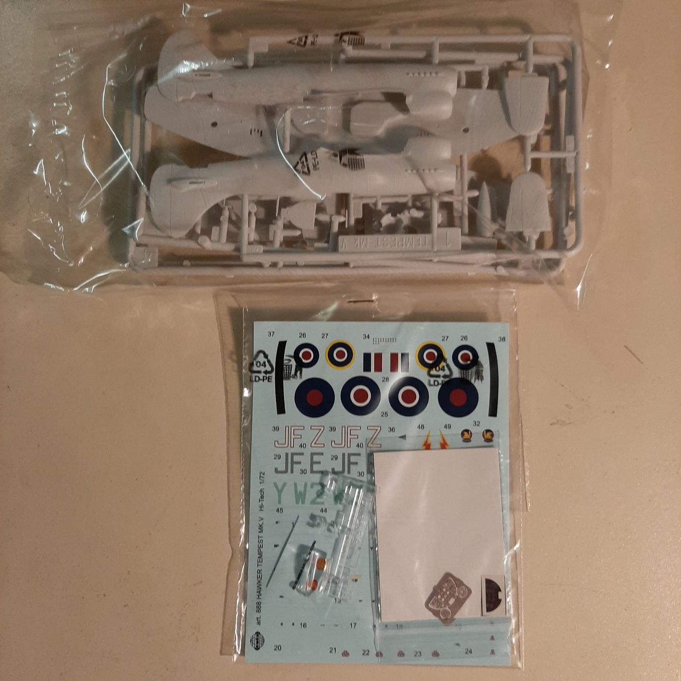 Kit di modellismo & Modellini statici: 590 ... Hawker Tempest Mk V ... SMER 0888 Hi-Tech – Nuovo (secondo la descrizione) da Bonstetten venduto da Benibanny59 4
