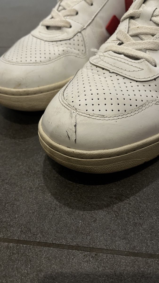 Veja Scarpe da uomo: Veja V-10 Sneaker Gr. 45 – Usato da Aeschi b. Spiez venduto da lou_d5wc 5