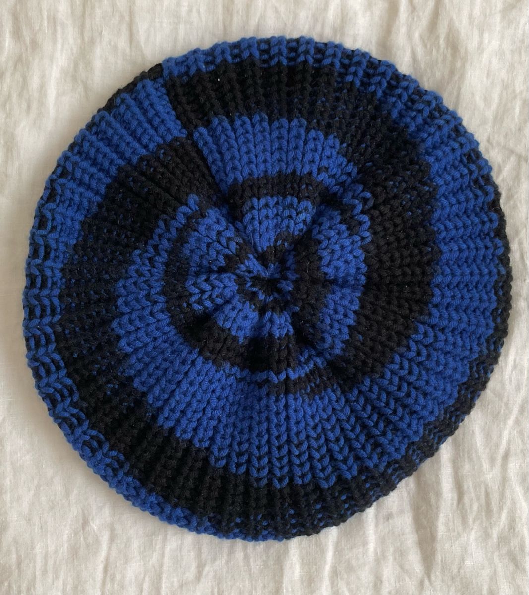Missoni Copricapi, berretti & cappellini: Missoni Beret, Mütze – Usato da Zürich venduto da -Panoptikum-