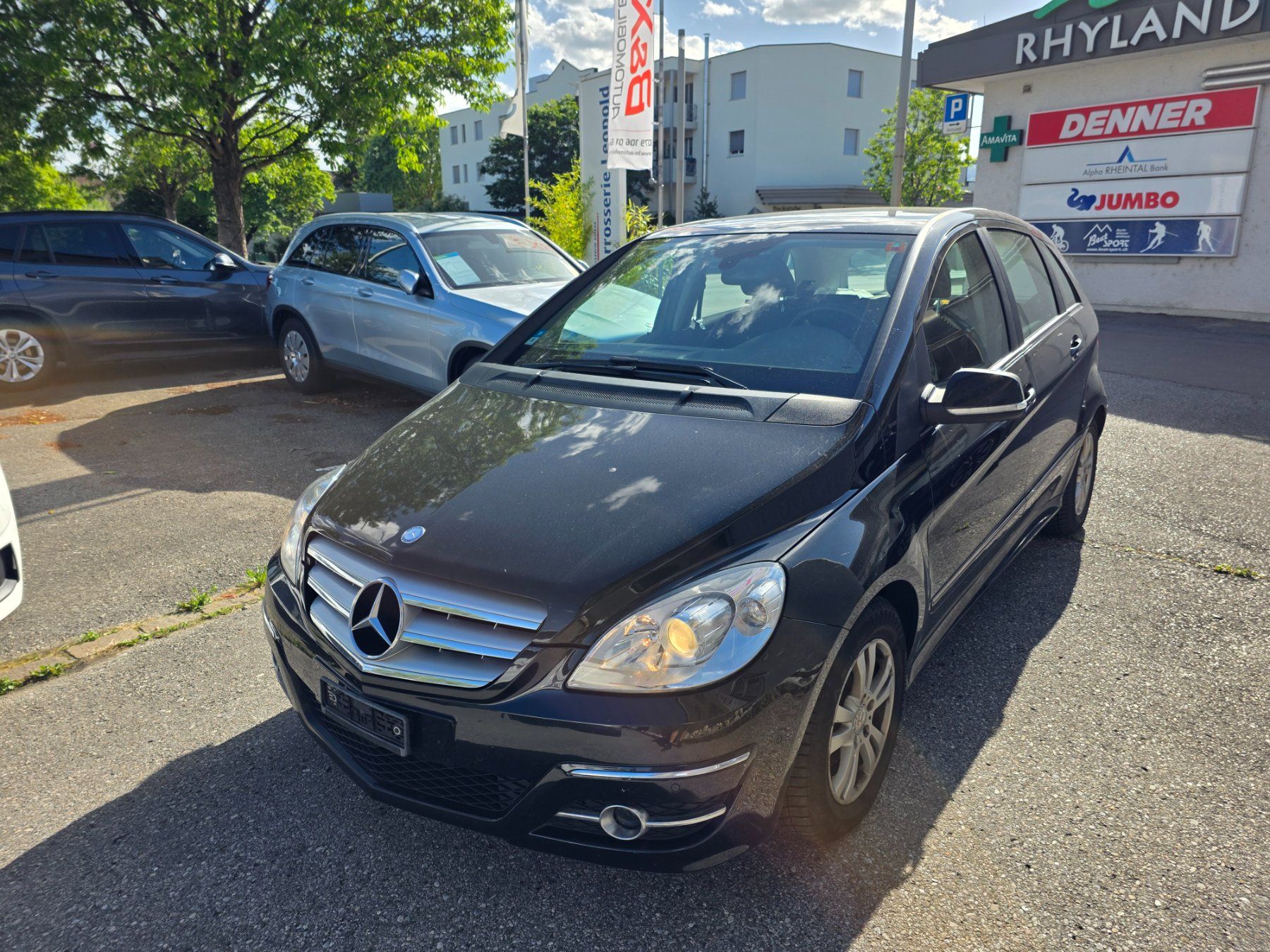 Mercedes-Benz Autos: Mercedes Benz B 180 – Gebraucht aus Widnau von B6X