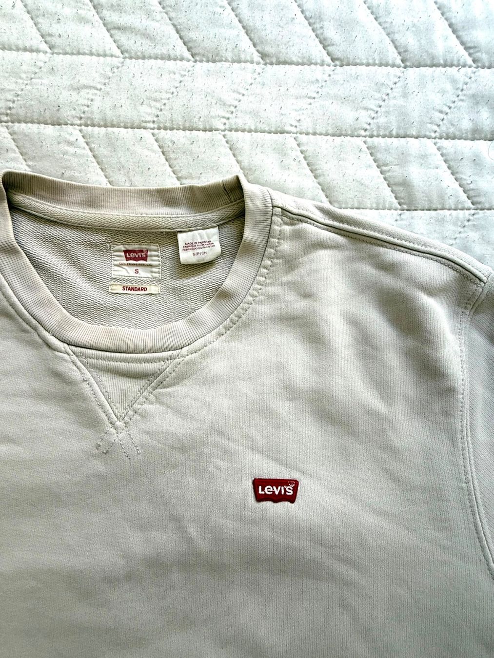 Levi's Maglioni & Felpe: Sweat Levi's beige taille S bon état – Usato da Collonge-Bellerive venduto da mat_fvx2 2