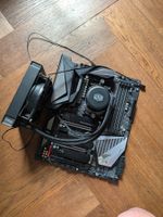AMD X570 AORUS Motherboard mit AMD Ryzen 5 5600G
