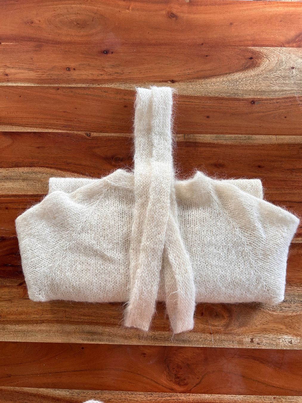 Giacche: Strickjacke mit Bindegurt Grösse S aus Alpaka – Usato da Widnau venduto da Xroma-11 2