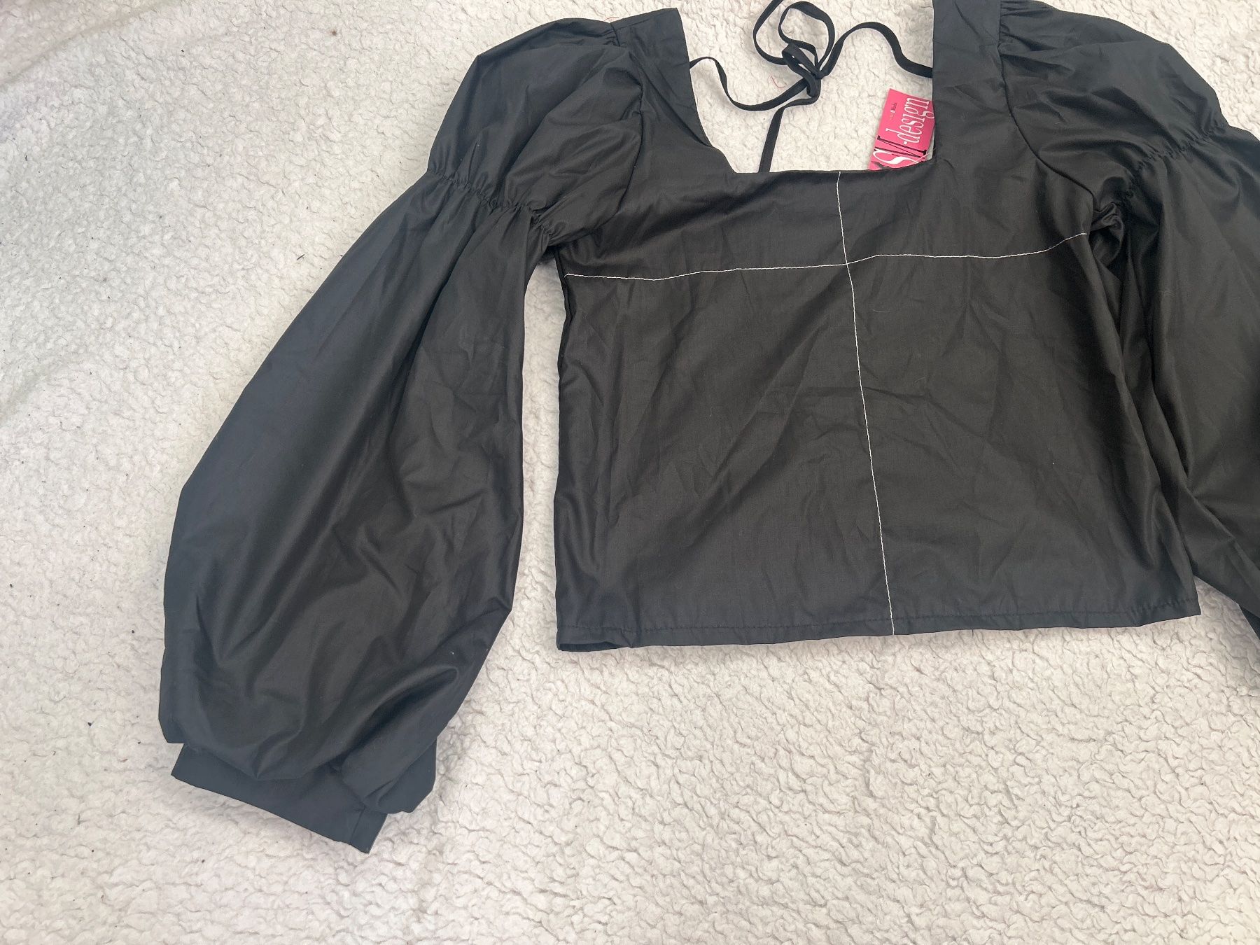 Blusen: Bluse mit Puffärmeln, schwarz Grösse S, NEU – Neu und originalverpackt aus Regensdorf von Spyke55 2