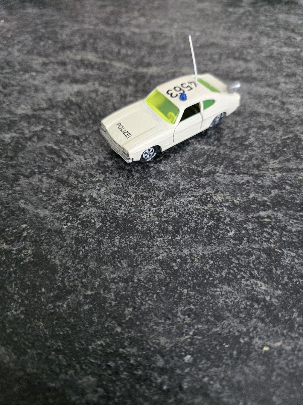 Siku Voitures modèles: Siku Ford Capri Einsatzwagen Autobahnpolizei – D'occasion à Weiach par KissGearSwiss96