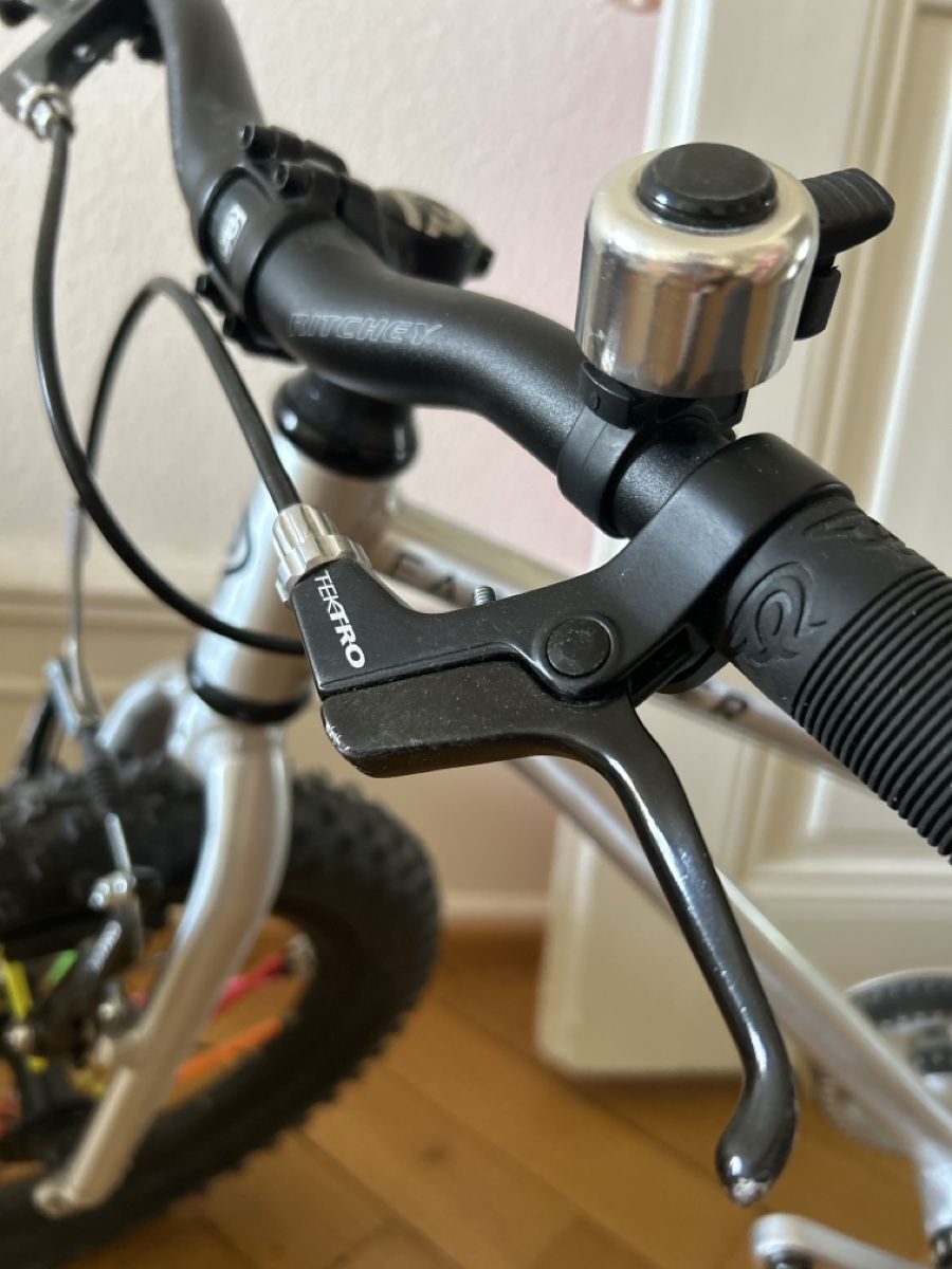 Early Rider Biciclette: Early Rider Kinderfahrrad – Usato da Basel venduto da Elitis 1