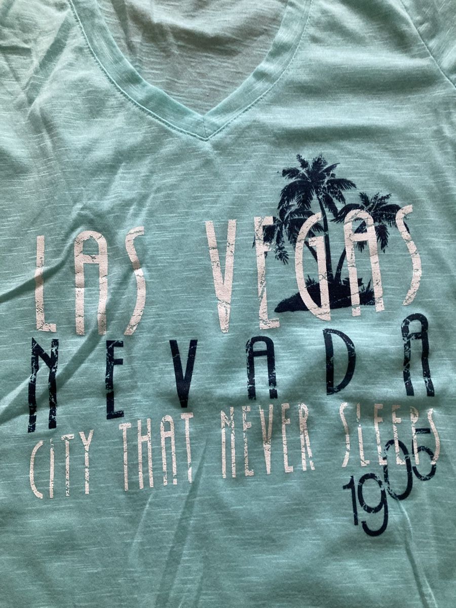 T-shirt: Damen Vegas Shirt Gr. S – Nuovo (secondo la descrizione) da Emmenbrücke venduto da JJ_89 1