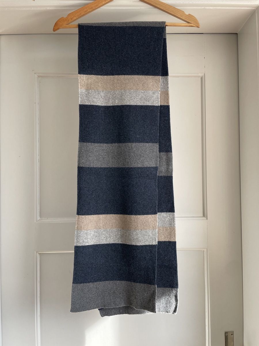 Foulard & Sciarpe: Schal – Usato da Weiningen ZH venduto da wunderkaro