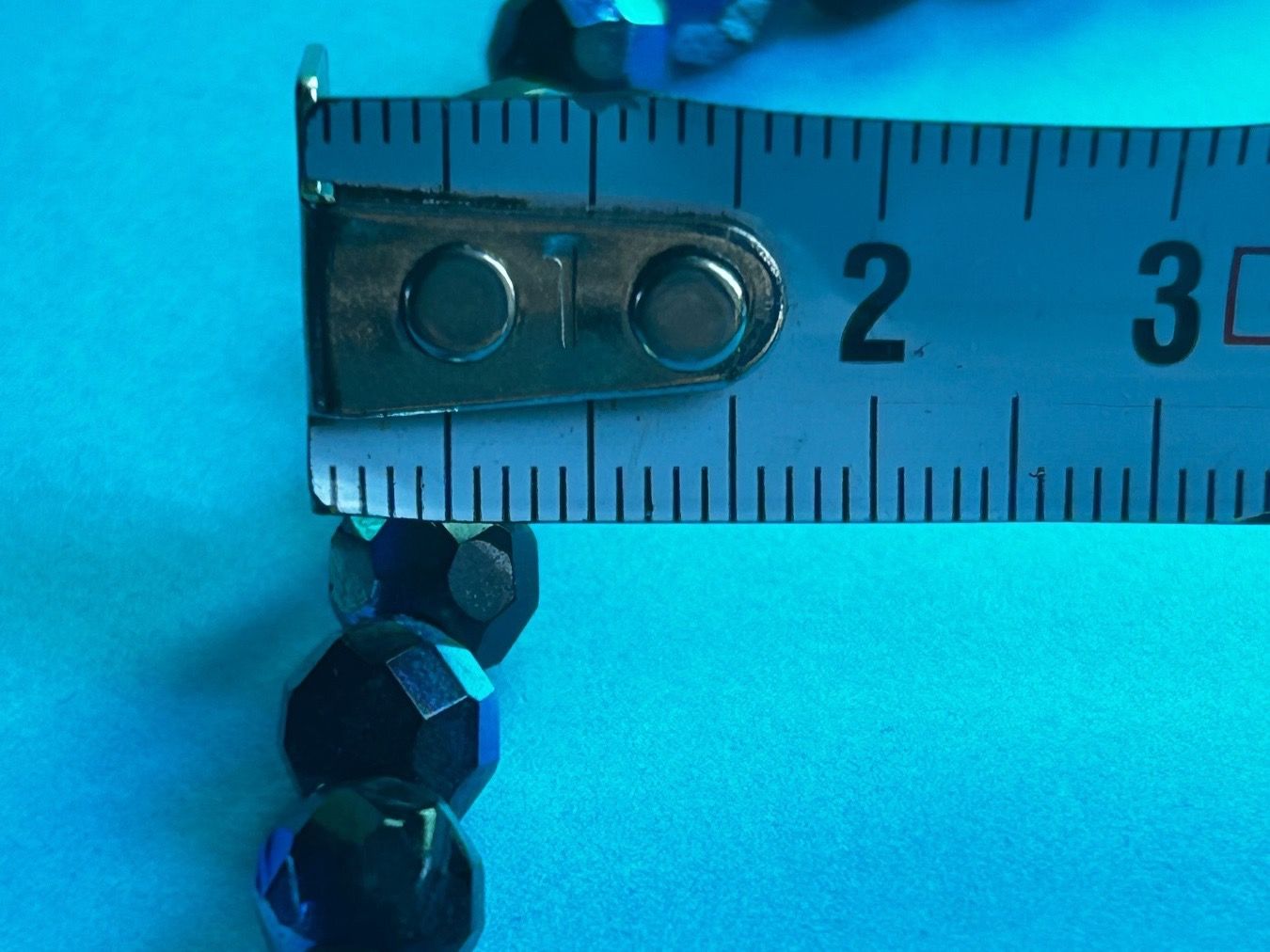 Catenine: Halskette, schwarz mit blauem Schimmer – Usato da Dittingen venduto da Bijoubelle 9