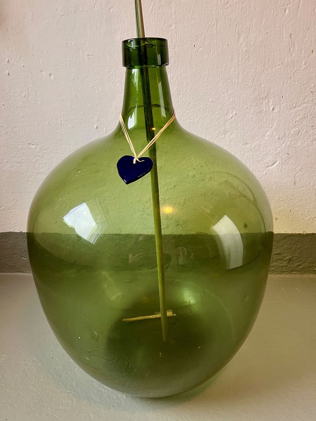 Gläser: Glasballonflasche grün – Gebraucht aus Spiez von Mamamia 1