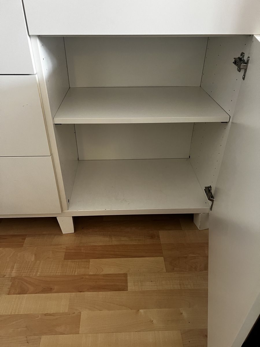 Ikea Vetrine: Vitrine von Ikea ab 1.- – Usato da Goldach venduto da aylight 3