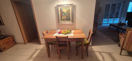 Table en noyer massif