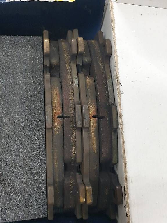 Tutti pezzi di ricambio auto: Pagid Bremsbeläge Bmw M2 Comp/CS – Usato da Baar venduto da Pascal1339 2