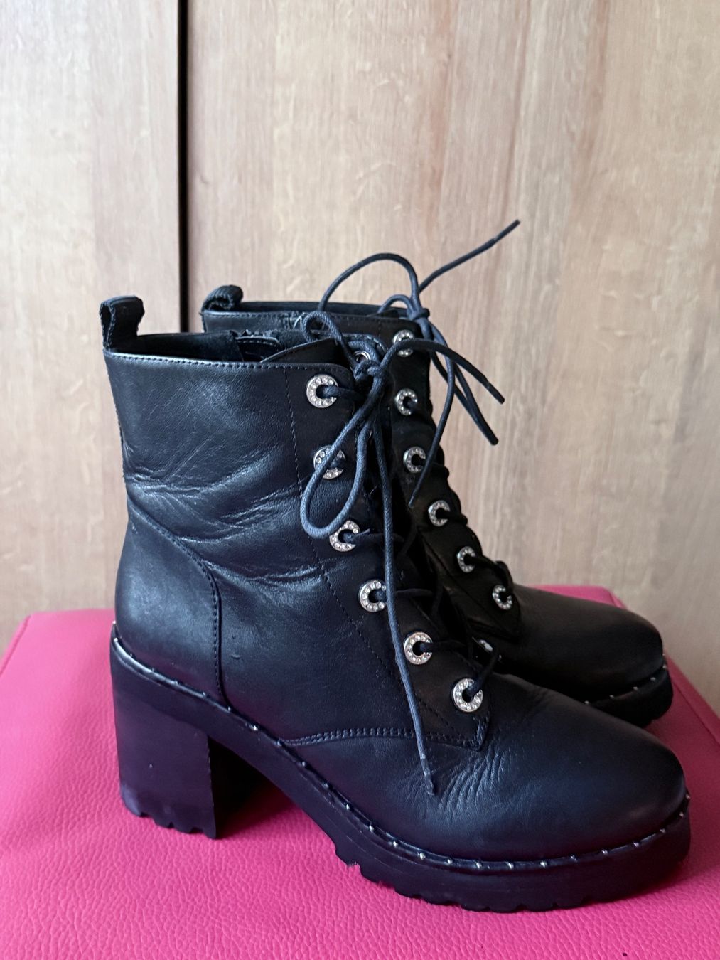 Steve Madden Chaussures femmes: Bottines en cuir Steve Madden – D'occasion à Grône par ukr_2qbg 2
