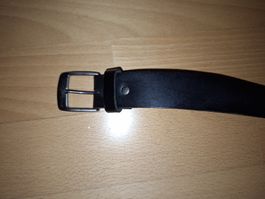 schwarzer Gürtel von H&M in Gr. 65