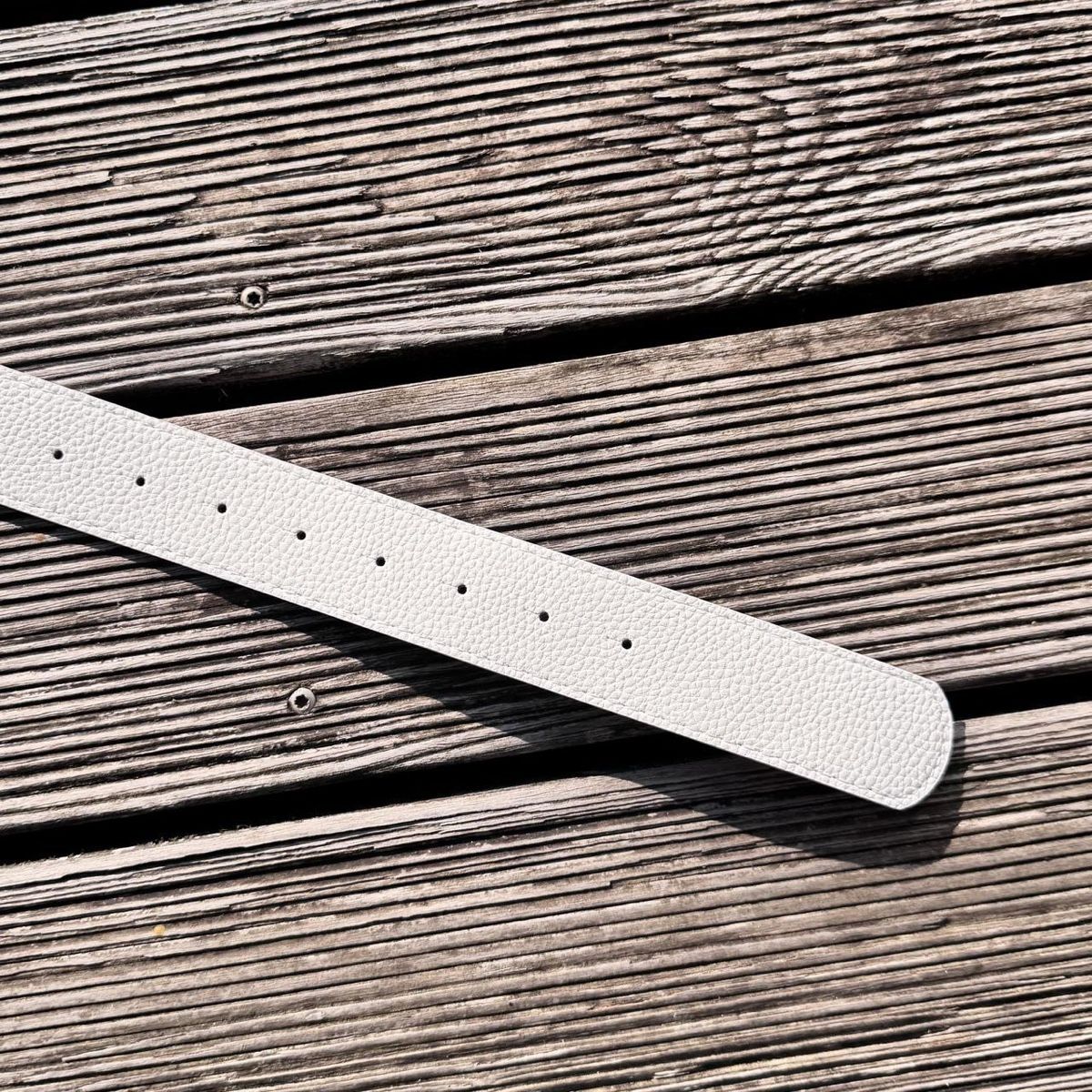 Chrome Hearts Cinture: White Gothic Cross Buckle Leather Belt - Statement Buckle   – Nuovo e nell'imballaggio originale da Caviano venduto da reselleo21 4