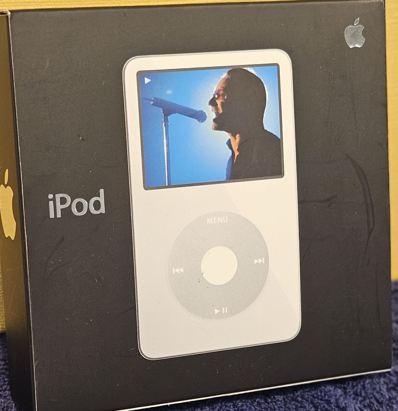 Apple Lettore multimediale portatile: Apple iPod Musikplayer mit Originalverpackung – Usato da Riehen venduto da Herr_Habido