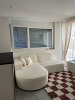 ründliches Cord Sofa