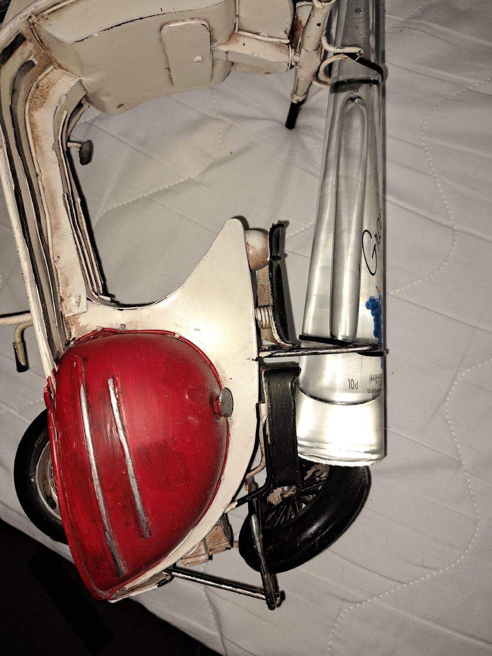 Altro: Vespa Deko-Roller mit Grappa Flasche. unbenutzt – Nuovo (secondo la descrizione) da Kölliken venduto da Upcycling-by-Mc-TAM 5