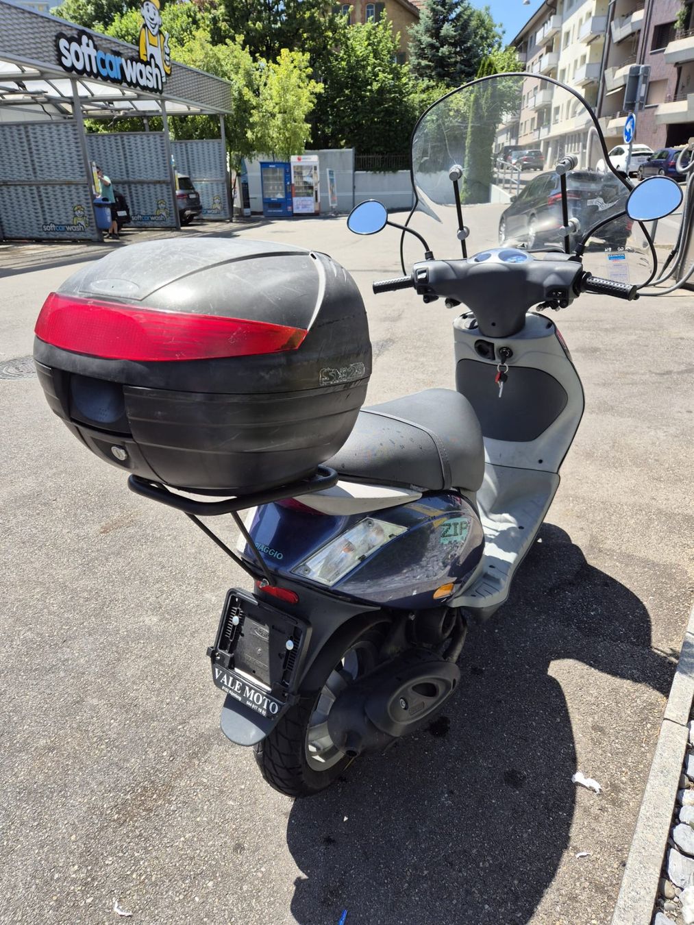 Piaggio Scooters: Kleinmotorrad Piaggio Zip 50 45km/h – Gebraucht aus Zürich von Zooroo 3