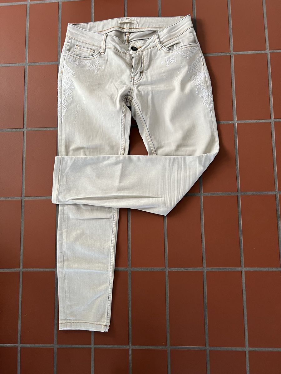 Maje Jeans: Maje Jeans Gr.36 – Gebraucht aus zürich von kira.jj