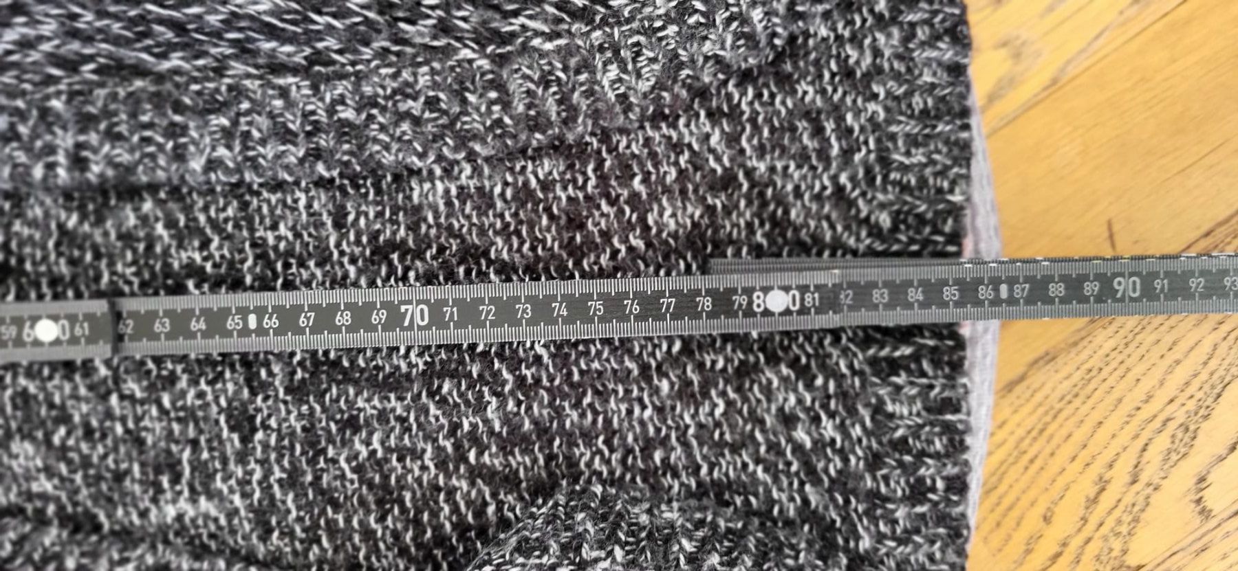 H&M Jacken: Strickjacke ★ H&M Oversize mit Taschen – Gebraucht aus Hüttwilen von pinti55 7