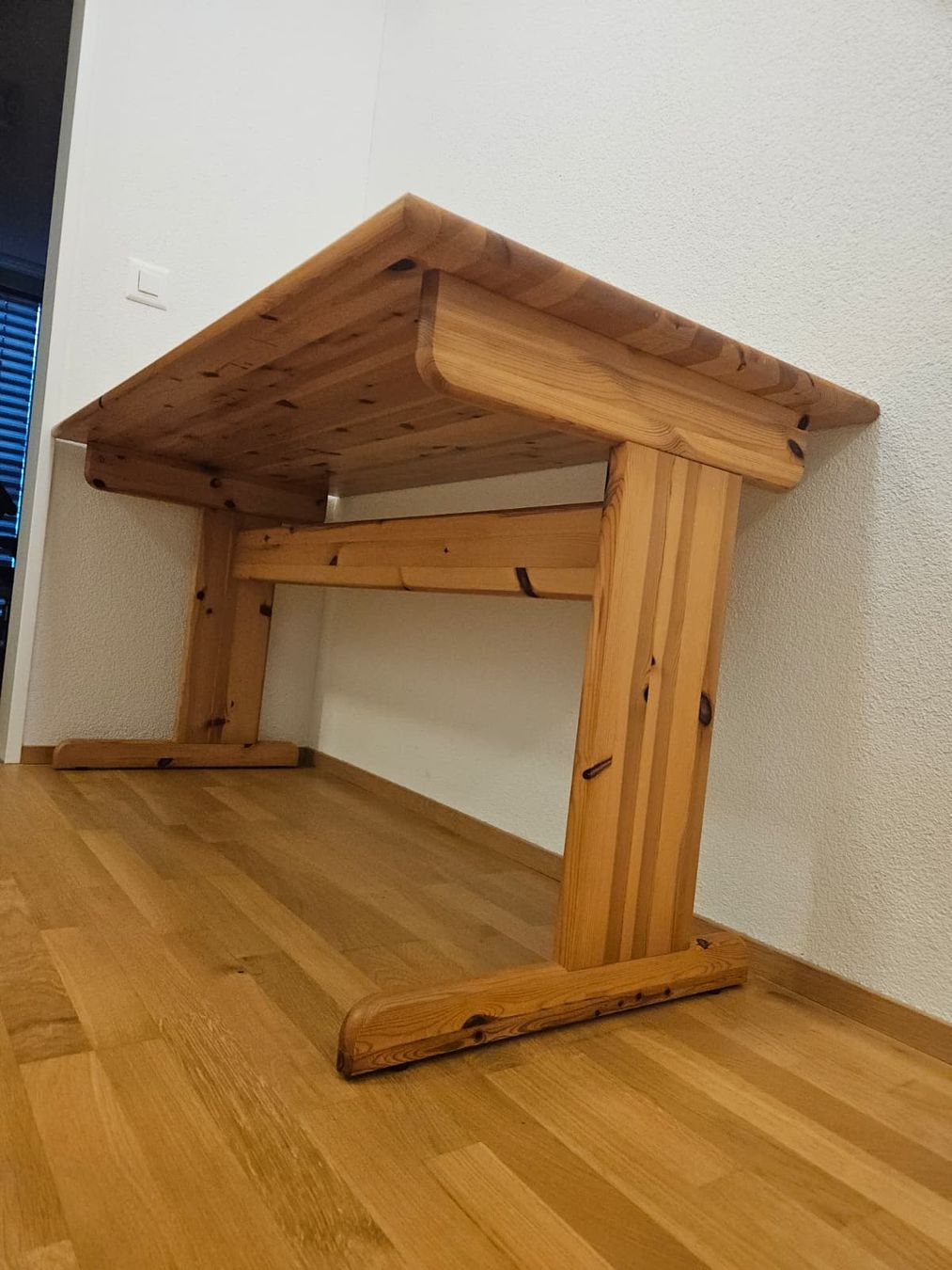 Scrivanie: Schreibtisch aus Holz – Usato da Biel/Bienne venduto da nat_w6ql 2