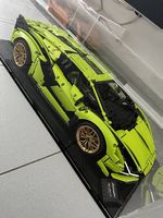 LEGO Technic Lamborghini Sian (42115)