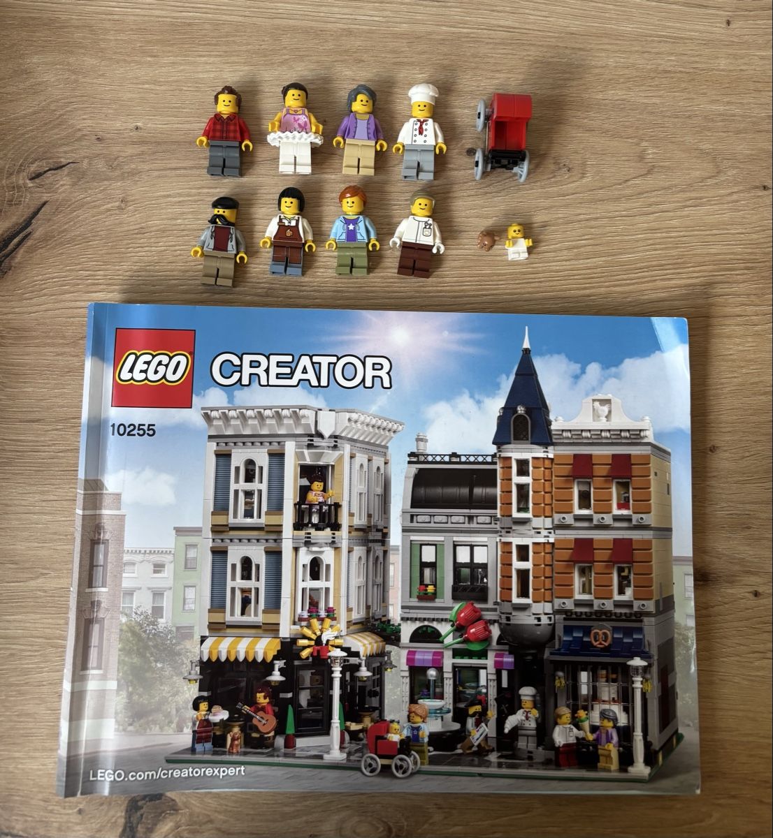Lego Jeux de construction: LEGO Creator Stadtleben 10255 – D'occasion à Bremgarten AG par fabhub 3