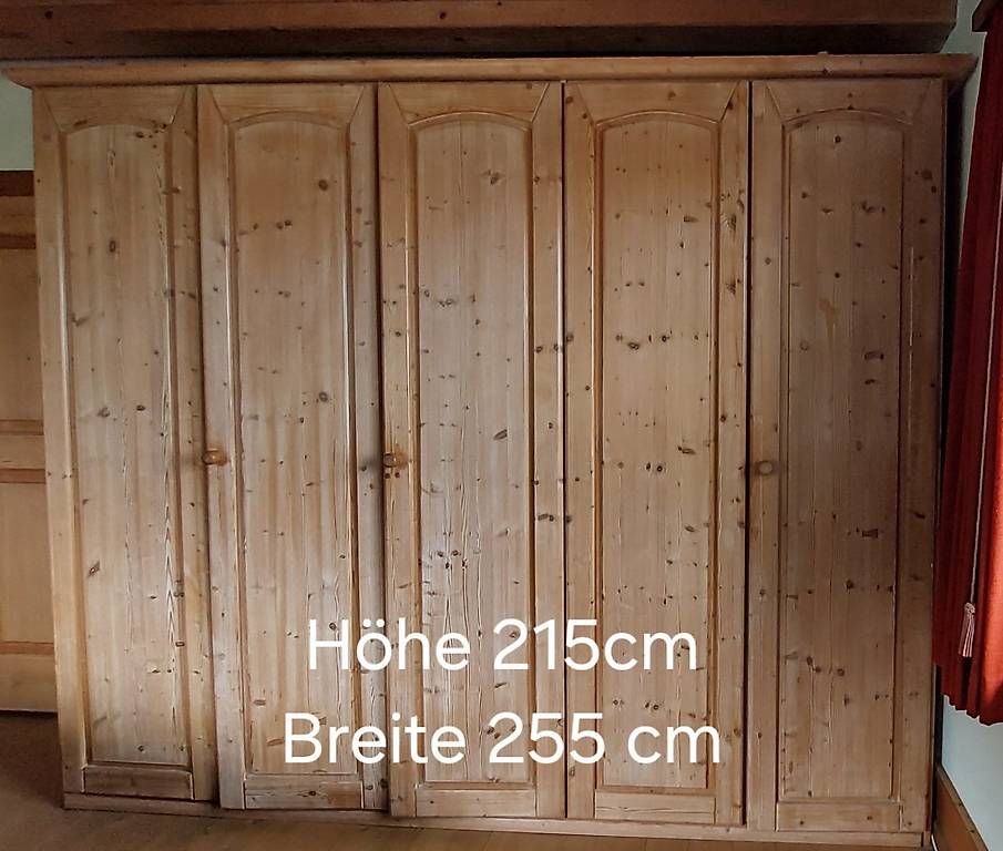 Letti: Schlafzimmer komplett – Usato da Brüttelen venduto da BaBaer 1