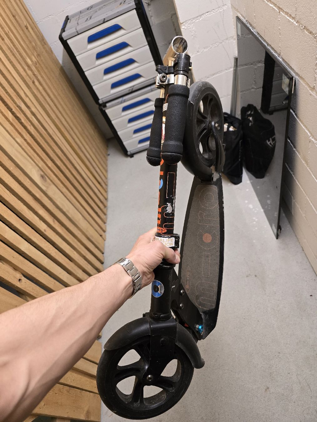 Micro Veicoli per bambini: Micro Scooter – Usato da Solothurn venduto da HerrHirnsaft 2