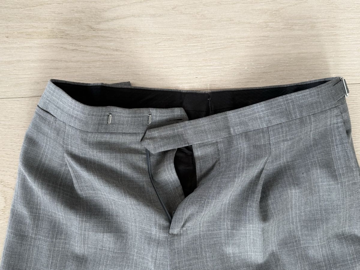 Burberry Anzüge: Costume Burberry 46R – Gebraucht aus wollerau von abaaaa92 7