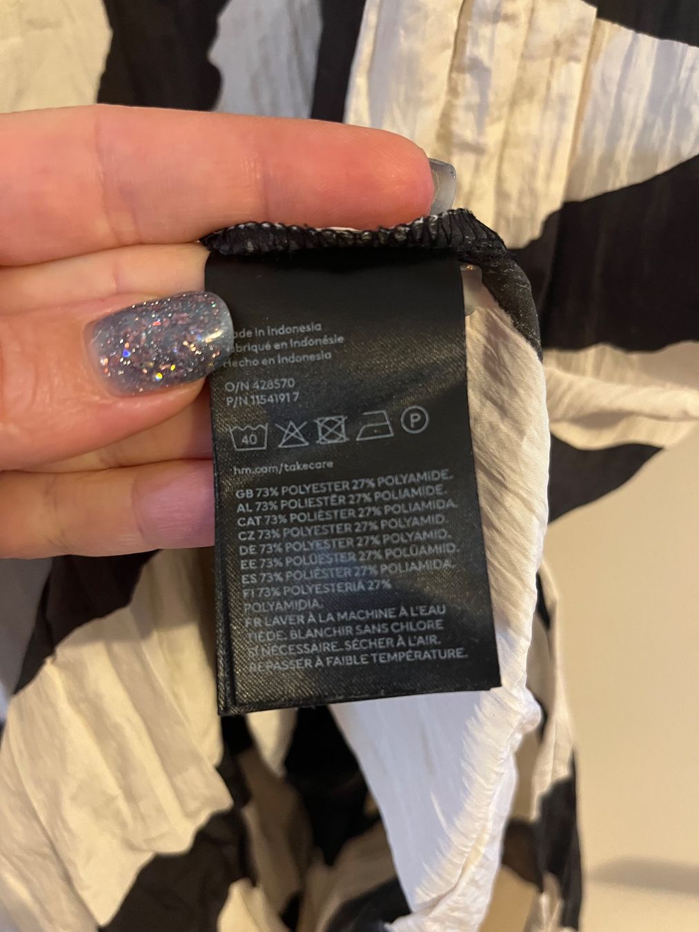 H&M Vestiti: New  dress  H&M size M – Nuovo (secondo la descrizione) da Chêne-Bougeries venduto da Seetooyoo 2
