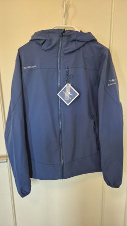 Kaikkialla Jacke Neu