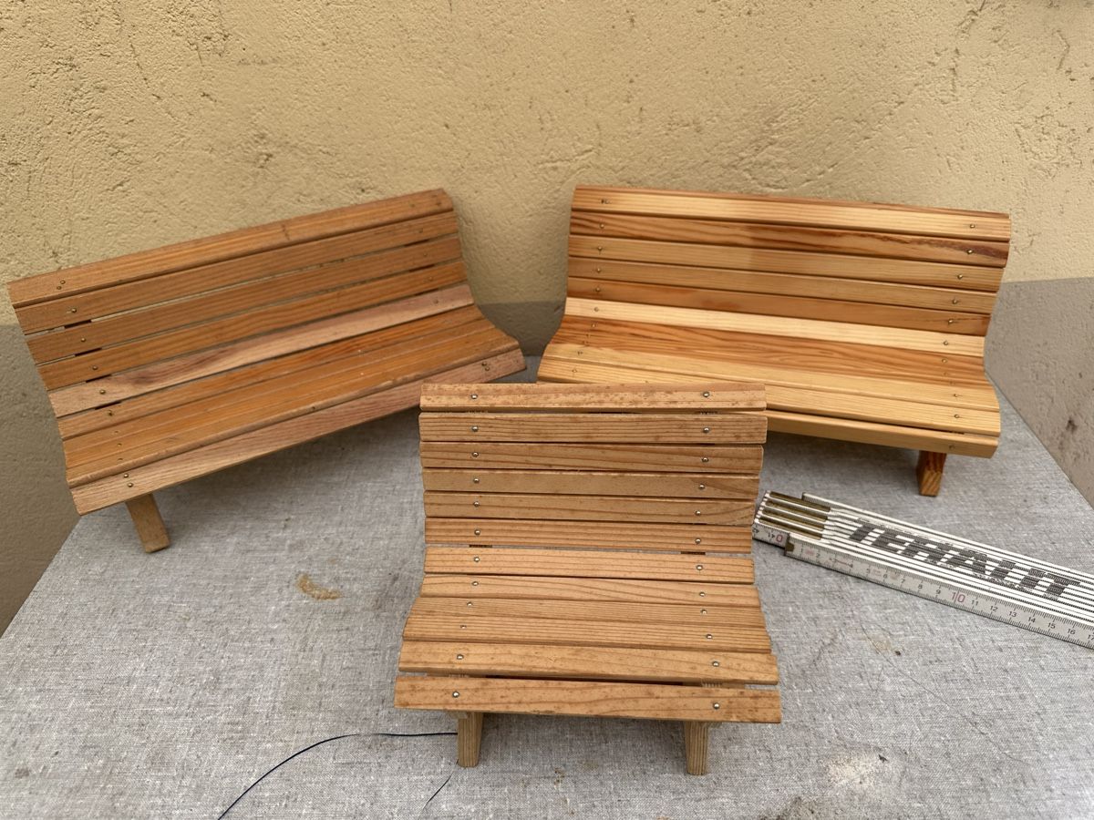 Panchine: 4 Holzbänke  – Usato da Oberentfelden venduto da vilibrand 2