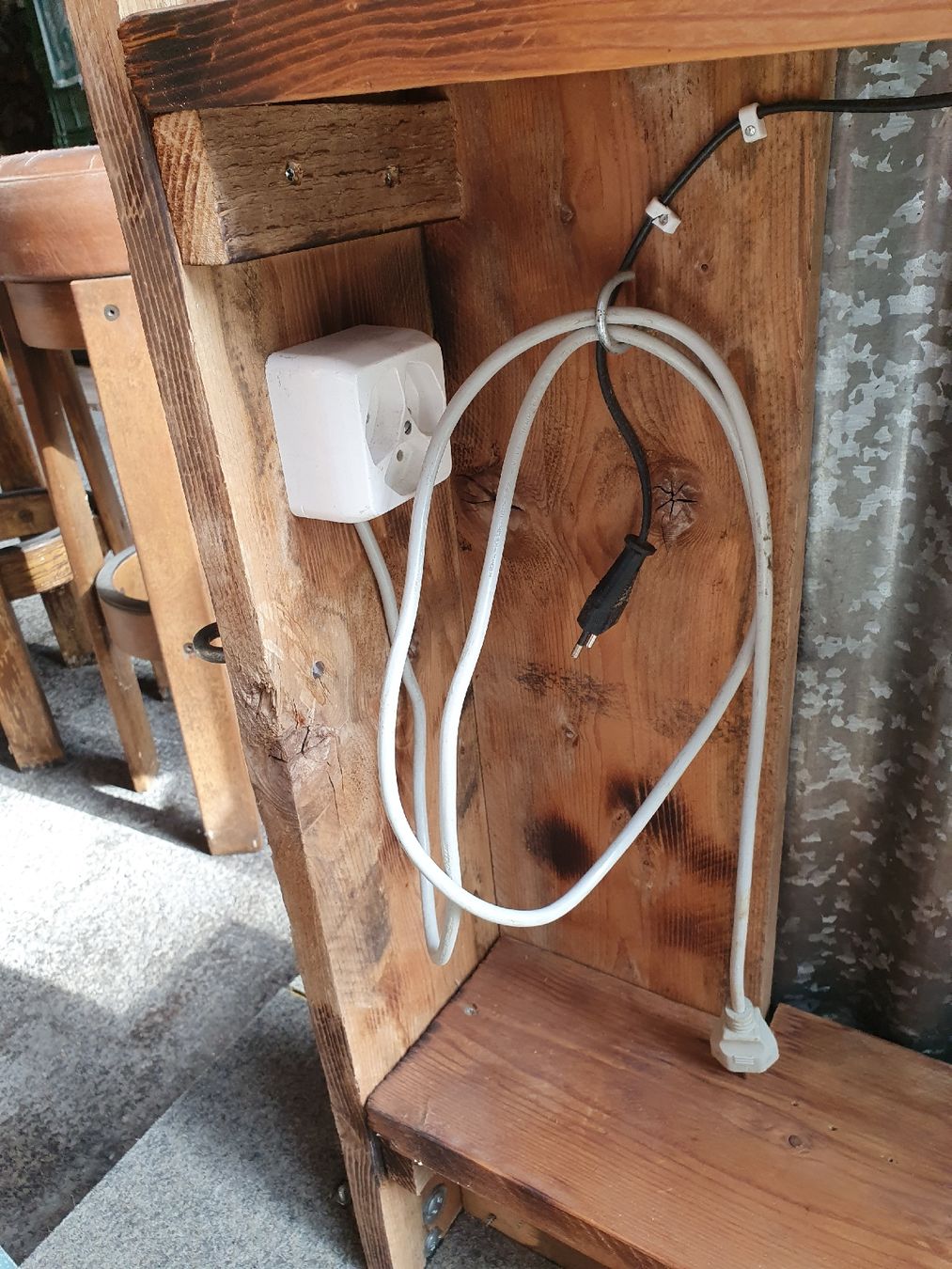 Allestimento di negozi e stand fieristici: Bar Theke Retro Style – Usato da Münsingen venduto da wd65 3