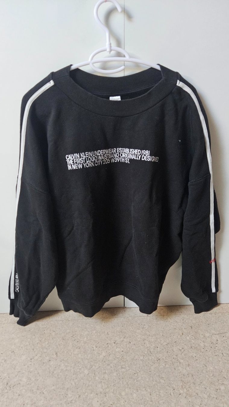 Calvin Klein Pullover & Sweatshirts: Pullover – Gebraucht aus Münchenbuchsee von Yothu