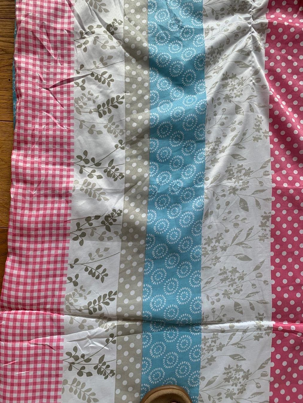Couvertures: Decke 175x178 cm Patchwork-Muster guter Zustand – D'occasion à Schaffhausen par purzel51