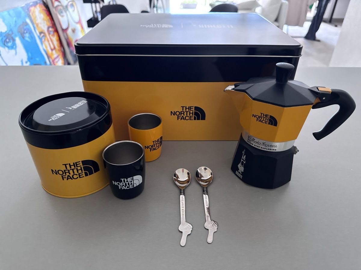 Macchine per caffè & Macchine per espresso: Cafetière The North Face x Bialetti – Usato da Belmont-Lausanne venduto da Michelle_Srdr_