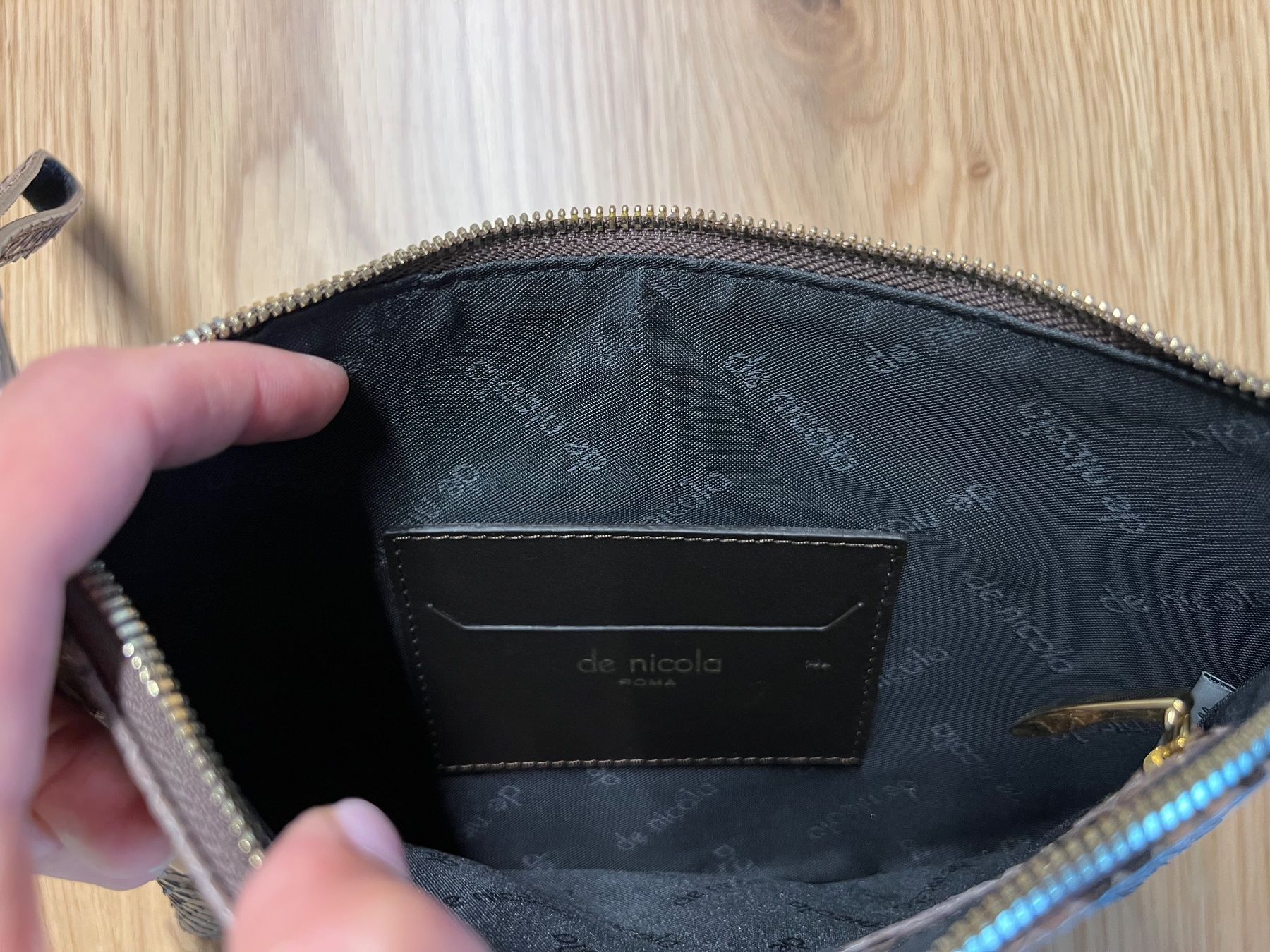 Borse da donna: Clutch De Nicola – Usato da St.Moritz venduto da MonikaG08 2
