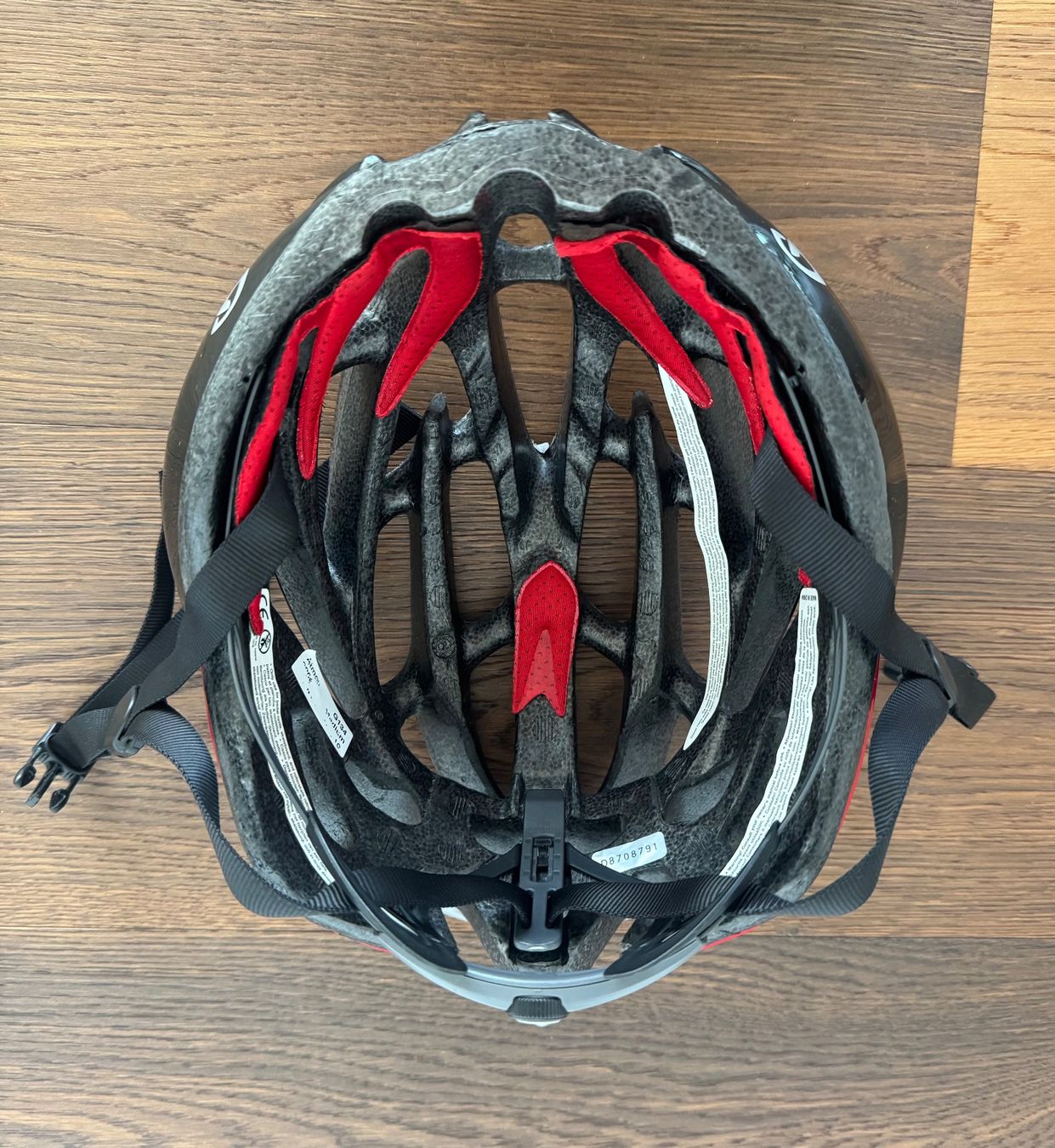 Caschi: Giro Velohelm – Usato da Bolligen venduto da Lomalinda 3