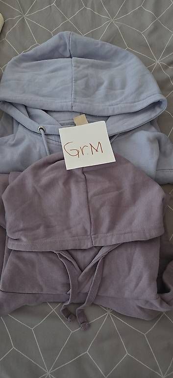 Giacche & Cappotti: Mädchen Sweatjacke mit Kapuze  – Nuovo e nell'imballaggio originale da Lengnau BE venduto da son_n6n8 1