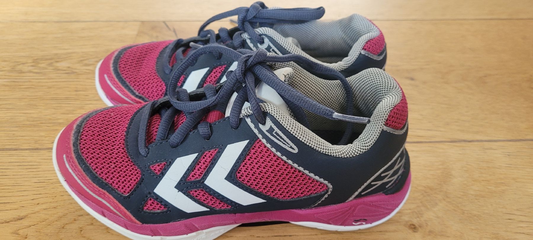 Hummel Scarpe per ragazze: Hallenturnschuhe Hummel Gr.33 – Usato da Dintikon venduto da kaki-7
