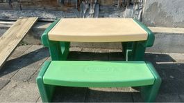 Little Tikes Kindertisch mit Bank - Ideal für den Garten!